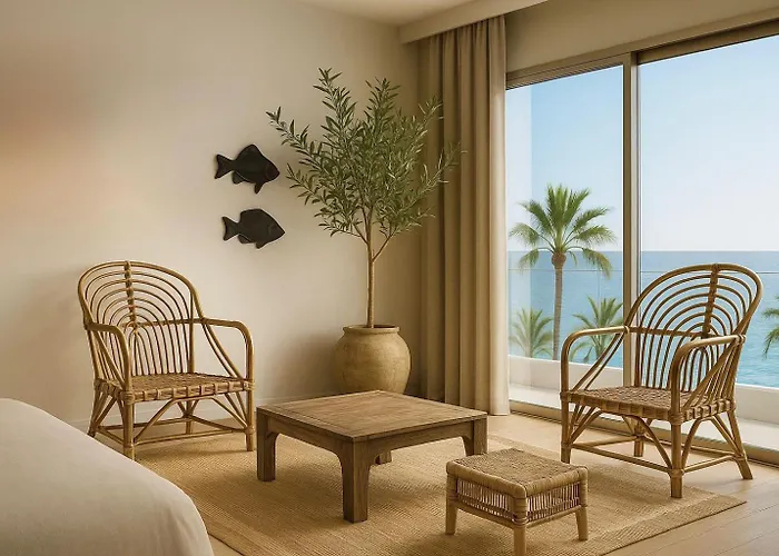 By Miramar - Adults Only Otel 4*